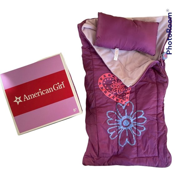 American Girl JLY 18” Doll Sleeping Bag Set w/ Original Box Folds Into A Tote - Picture 2 of 6